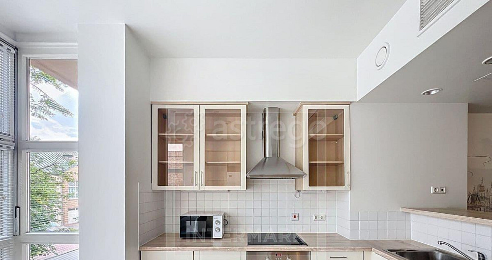 5-комн. квартира, 212 м2, 1/3 эт. Москва - изображение 2
