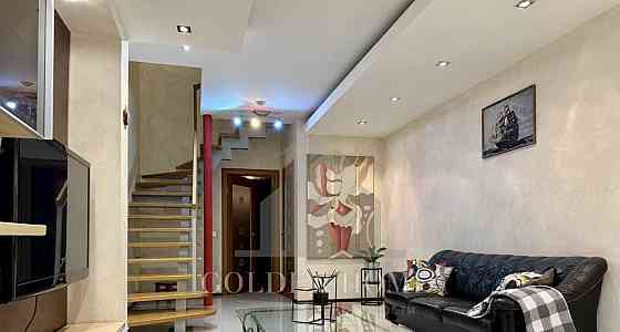 3-комн. квартира, 124 м2, 1/3 эт. Санкт-Петербург