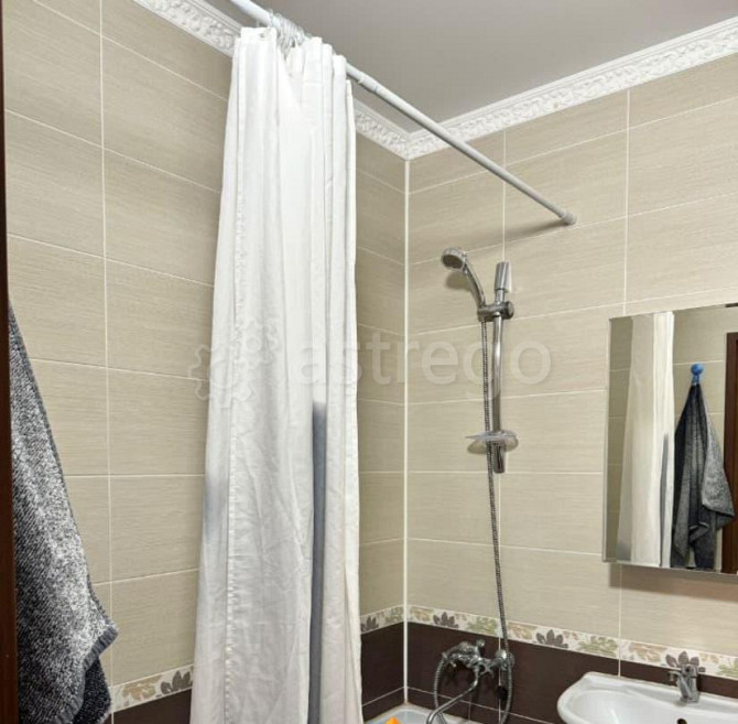 Студия, 40 м2, 7/8 эт. Старый Оскол - изображение 1