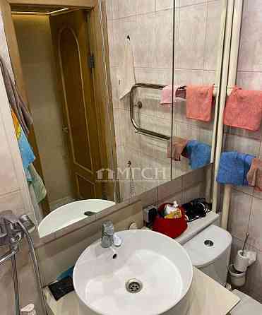 2-комн. квартира, 37 м2, 3/9 эт. Москва