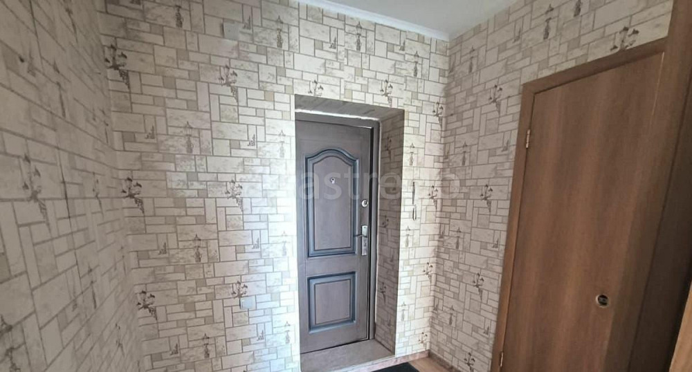 1-комн. квартира, 41.5 м2, 1/3 эт. Минусинск - изображение 1