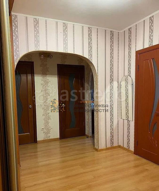 2-комн. квартира, 61 м2, 8/10 эт. Уфа - изображение 2