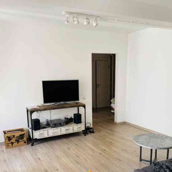 2-комн. квартира, 61.7 м2, 3/3 эт. Санкт-Петербург