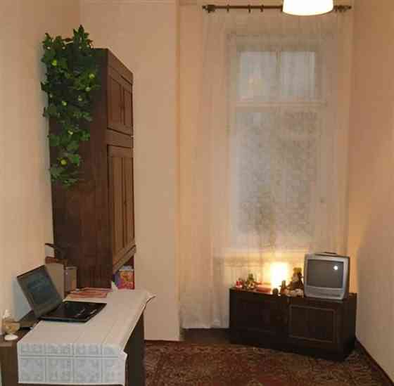 4-комн. квартира, 82 м2, 2/6 эт. Санкт-Петербург