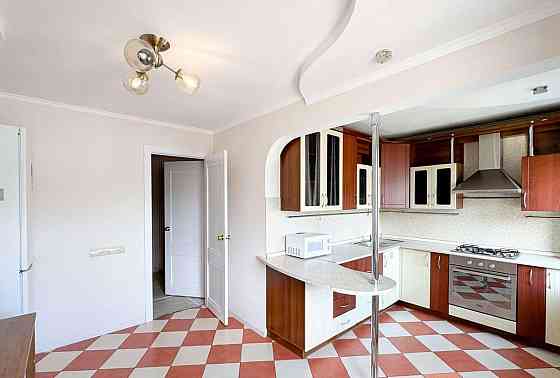 3-комн. квартира, 57 м2, 2/5 эт. Благовещенск