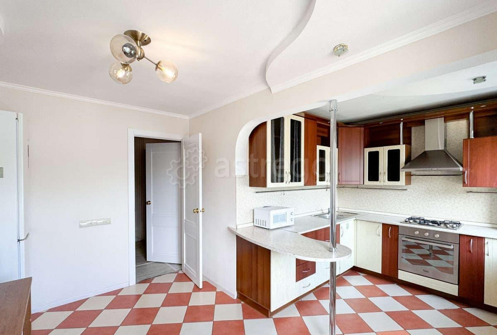 3-комн. квартира, 57 м2, 2/5 эт. Благовещенск - изображение 1
