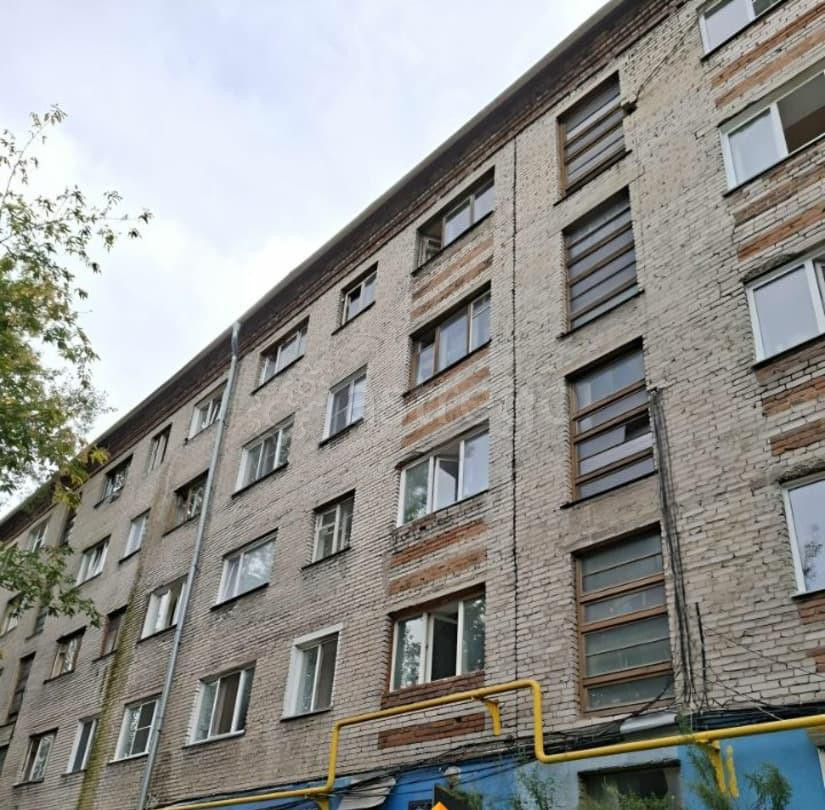 Комната, 13.1 м2, 2/5 эт. Барнаул - изображение 2