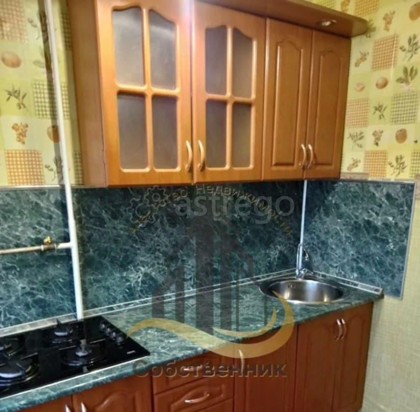 4-комн. квартира, 61 м2, 4/5 эт. Старый Оскол - изображение 1