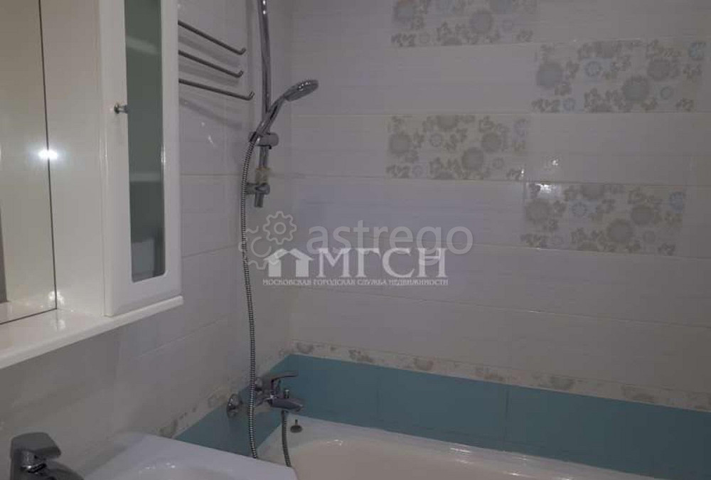 2-комн. квартира, 45 м2, 4/5 эт. Москва - изображение 1