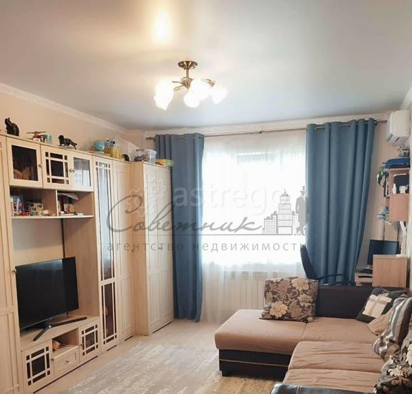 2-комн. квартира, 57 м2, 9/9 эт. Старый Оскол - изображение 1