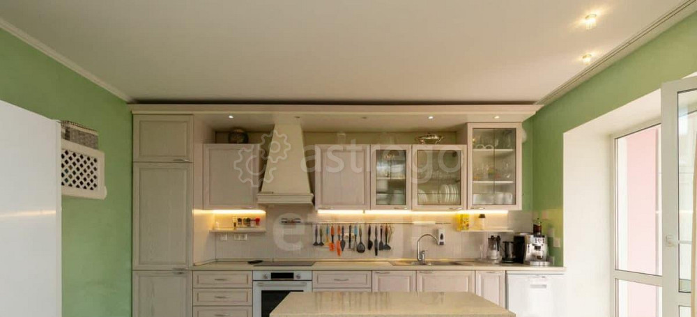 5-комн. квартира, 174 м2, 8/10 эт. Красноярск - изображение 2