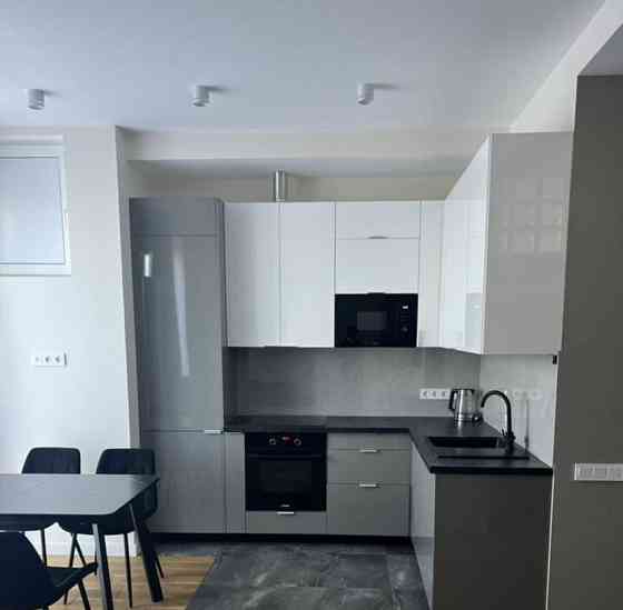 2-комн. квартира, 40 м2, 3/6 эт. Москва