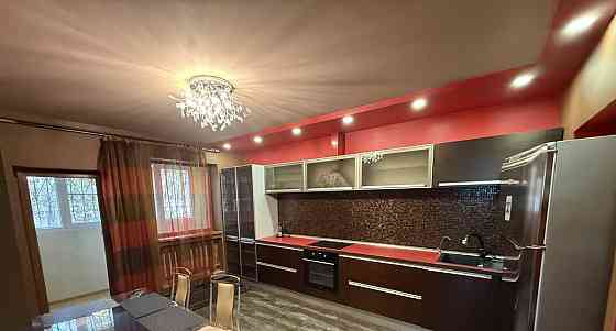 3-комн. квартира, 140 м2, 3/12 эт. Астрахань