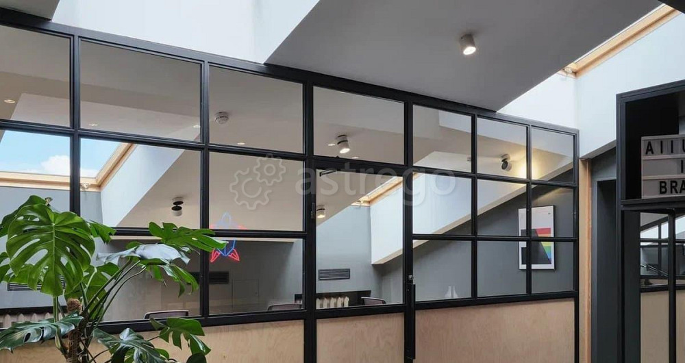 Офис, 50 м2 Санкт-Петербург - изображение 1