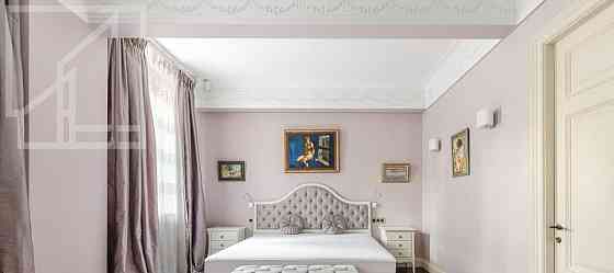 3-комн. квартира, 94 м2, 3/9 эт. Москва