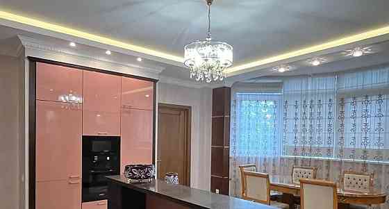 3-комн. квартира, 121 м2, 4/12 эт. Санкт-Петербург