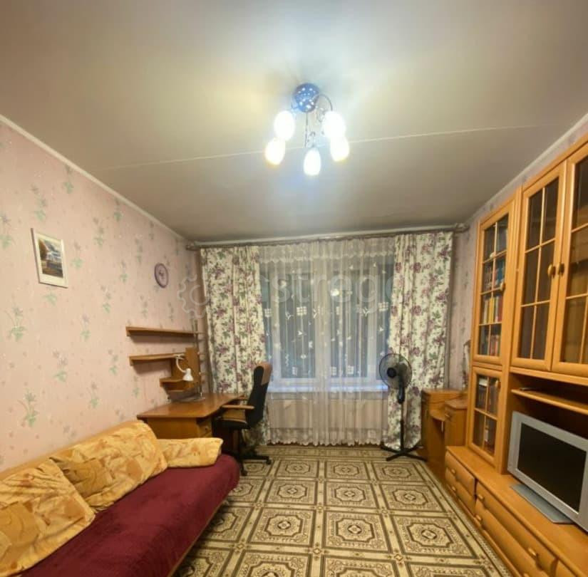 Комната, 22 м2, 2/14 эт. Москва - изображение 1