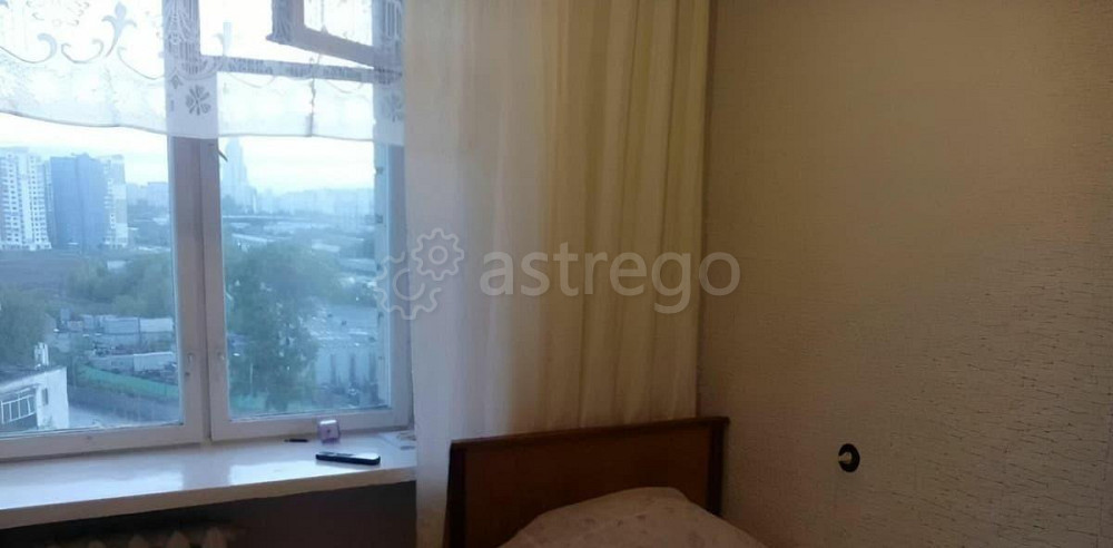 Комната, 18 м2, 8/9 эт. Москва - изображение 1