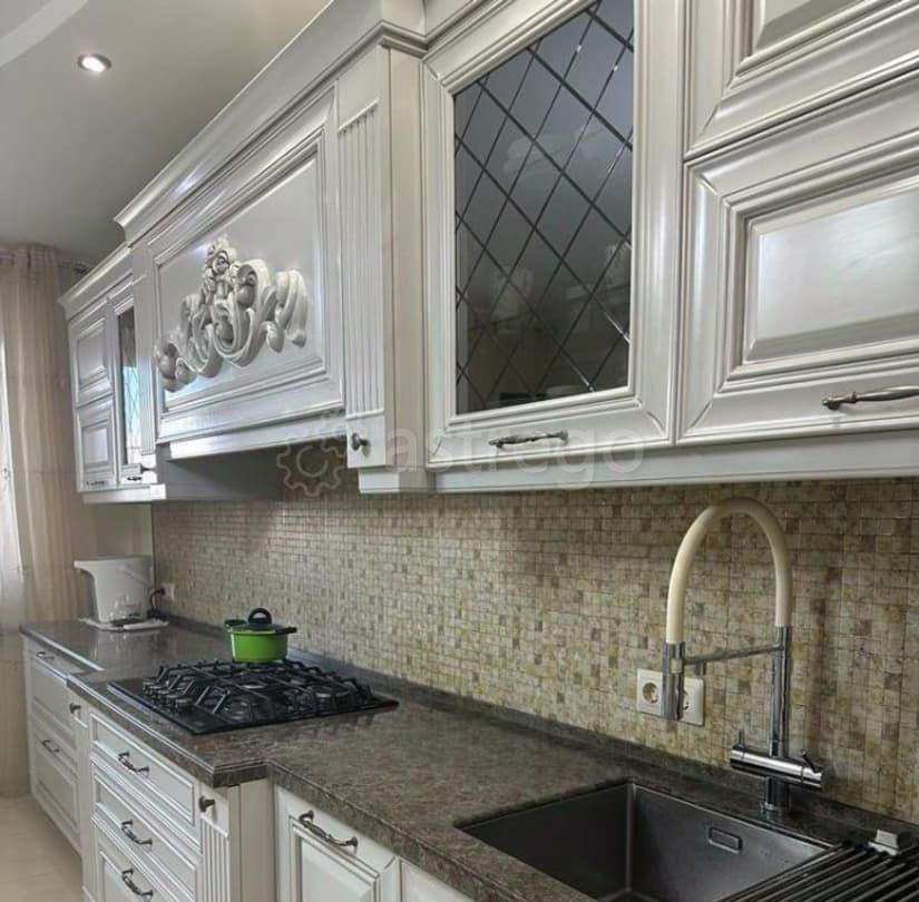 5-комн. квартира, 228 м2, 5/6 эт. Астрахань - изображение 1