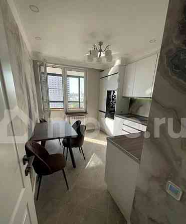 2-комн. квартира, 72 м2, 14/25 эт. Москва