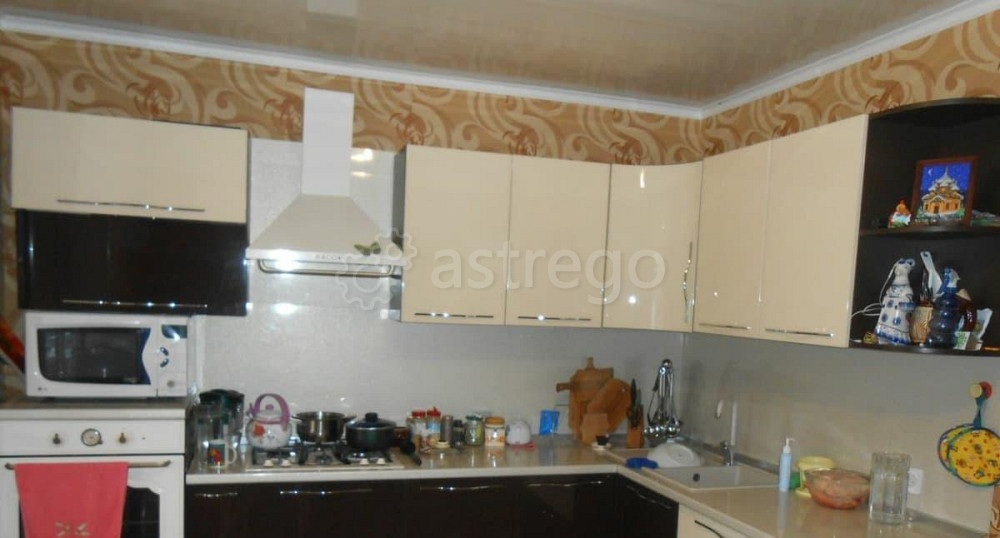 Коттедж, 200 м2, 6 соток, 2 эт. Астрахань - изображение 1