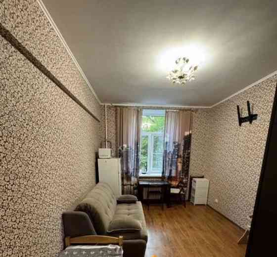 Комната, 98 м2, 2/5 эт. Москва