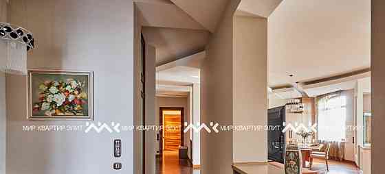 5-комн. квартира, 201.2 м2, 3/4 эт. Санкт-Петербург