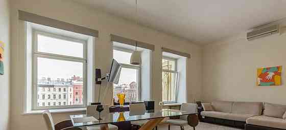 3-комн. квартира, 110 м2, 4/5 эт. Санкт-Петербург