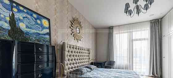 4-комн. квартира, 140 м2, 6/8 эт. Москва