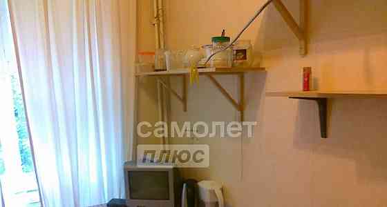 Комната, 8.1 м2, 3/5 эт. Москва