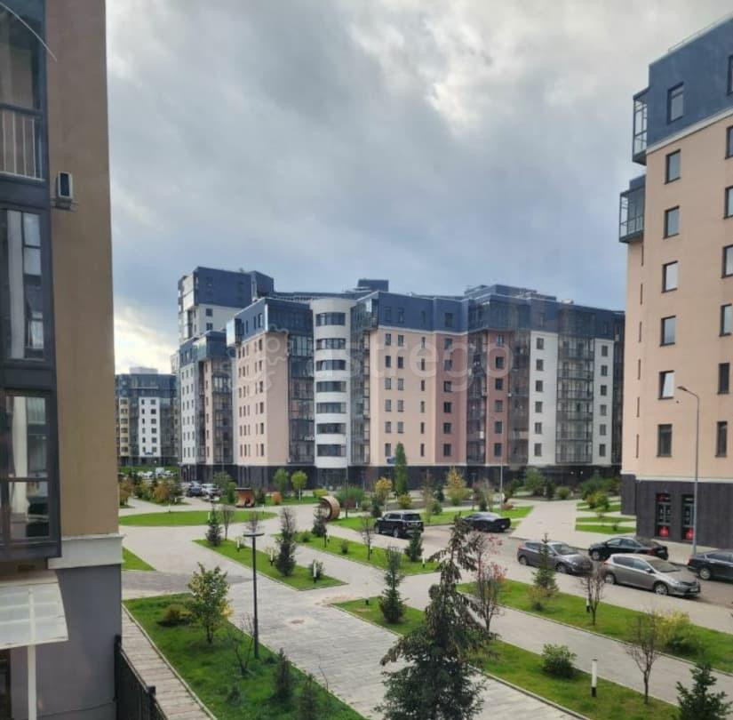 2-комн. квартира, 72 м2, 2/9 эт. Красноярск - изображение 1