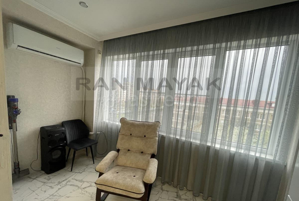 2-комн. квартира, 76.2 м, 4/10 эт. Майкоп - изображение 3