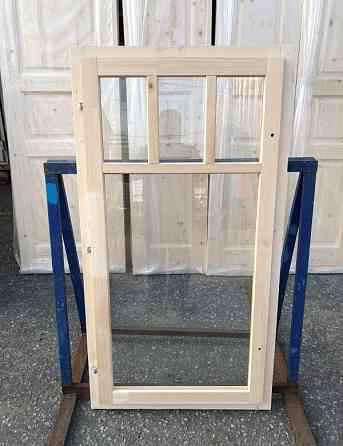 Окно деревянное для детского домика 600х600 мм Москва