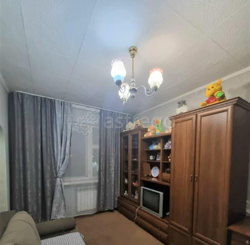 Комната, 14 м2, 9/9 эт. Красноярск - изображение 1