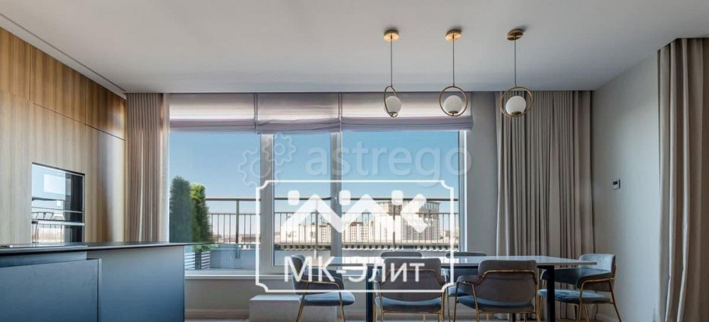 4-комн. квартира, 140 м2, 10/10 эт. Санкт-Петербург - изображение 1