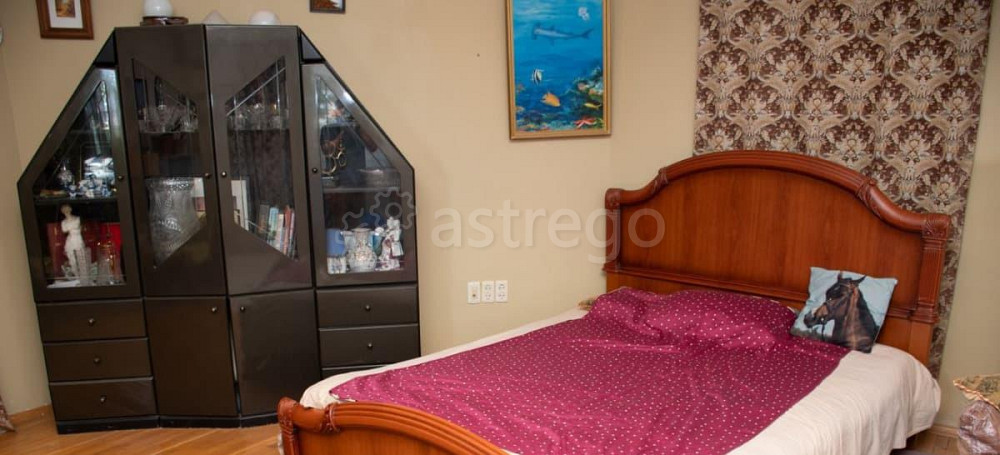 5-комн. квартира, 213 м2, 2/4 эт. Астрахань - изображение 1