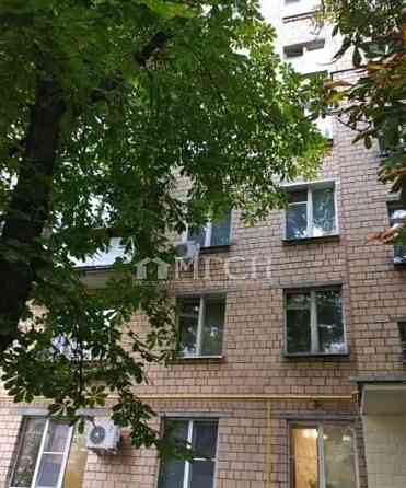 2-комн. квартира, 43.3 м2, 1/9 эт. Москва