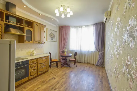 Продам 2-комн. квартиру, 78 м2, 4/17 этаж Краснодар