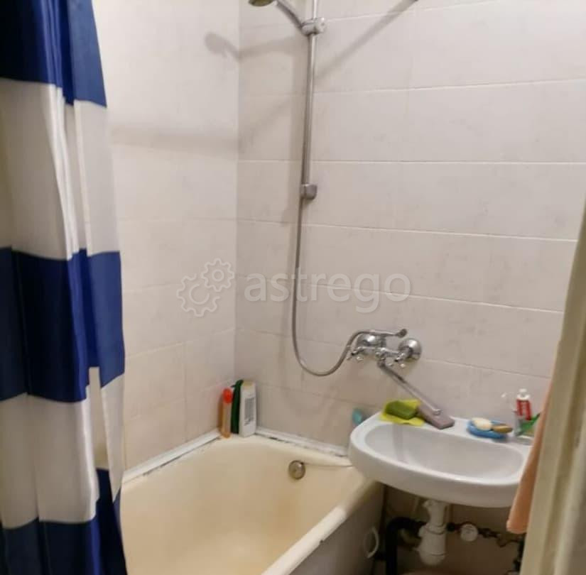 Комната, 20 м2, 2/9 эт. Санкт-Петербург - изображение 4