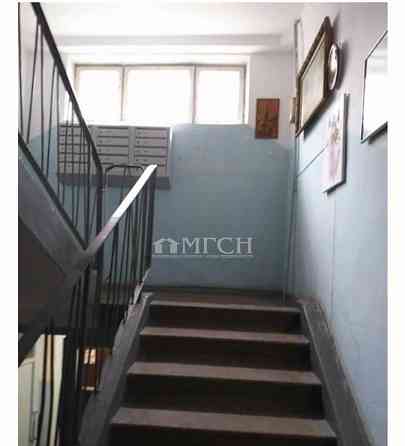 2-комн. квартира, 45 м2, 5/5 эт. Химки