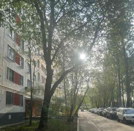 Комната, 30 м2, 3/9 эт. Москва