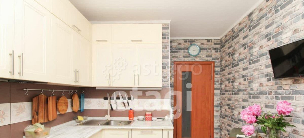 4-комн. квартира, 83 м2, 6/10 эт. Красноярск - изображение 2