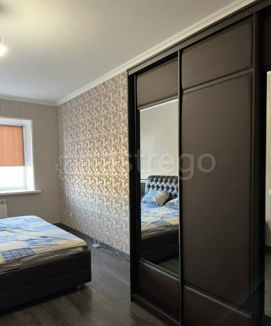 2-комн. квартира, 63 м2, 5/5 эт. Старый Оскол - изображение 2