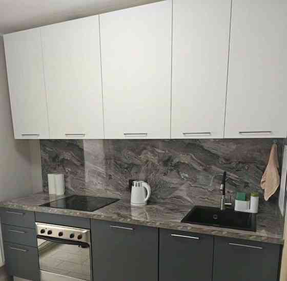1-комн. квартира, 40 м2, 1/19 эт. Москва