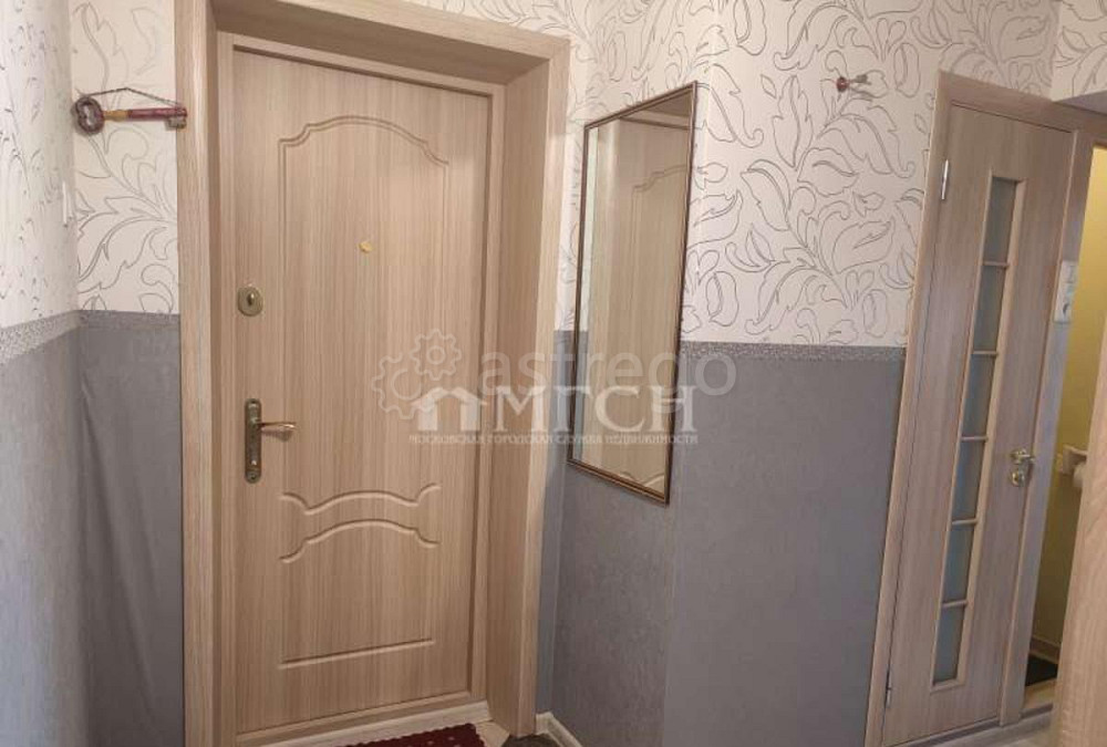 3-комн. квартира, 59 м2, 3/5 эт. Москва - изображение 1