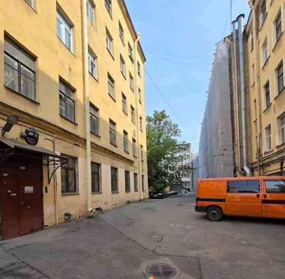 4-комн. квартира, 100.2 м2, 2/5 эт. Санкт-Петербург